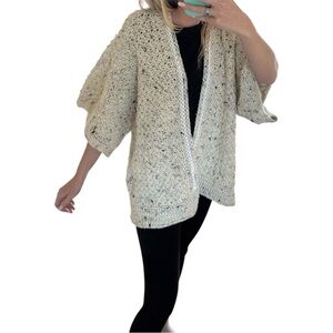 Hand Knit Chunky Oversized Cardigan Sweater Cream Speckled Cozy Open Front O/S